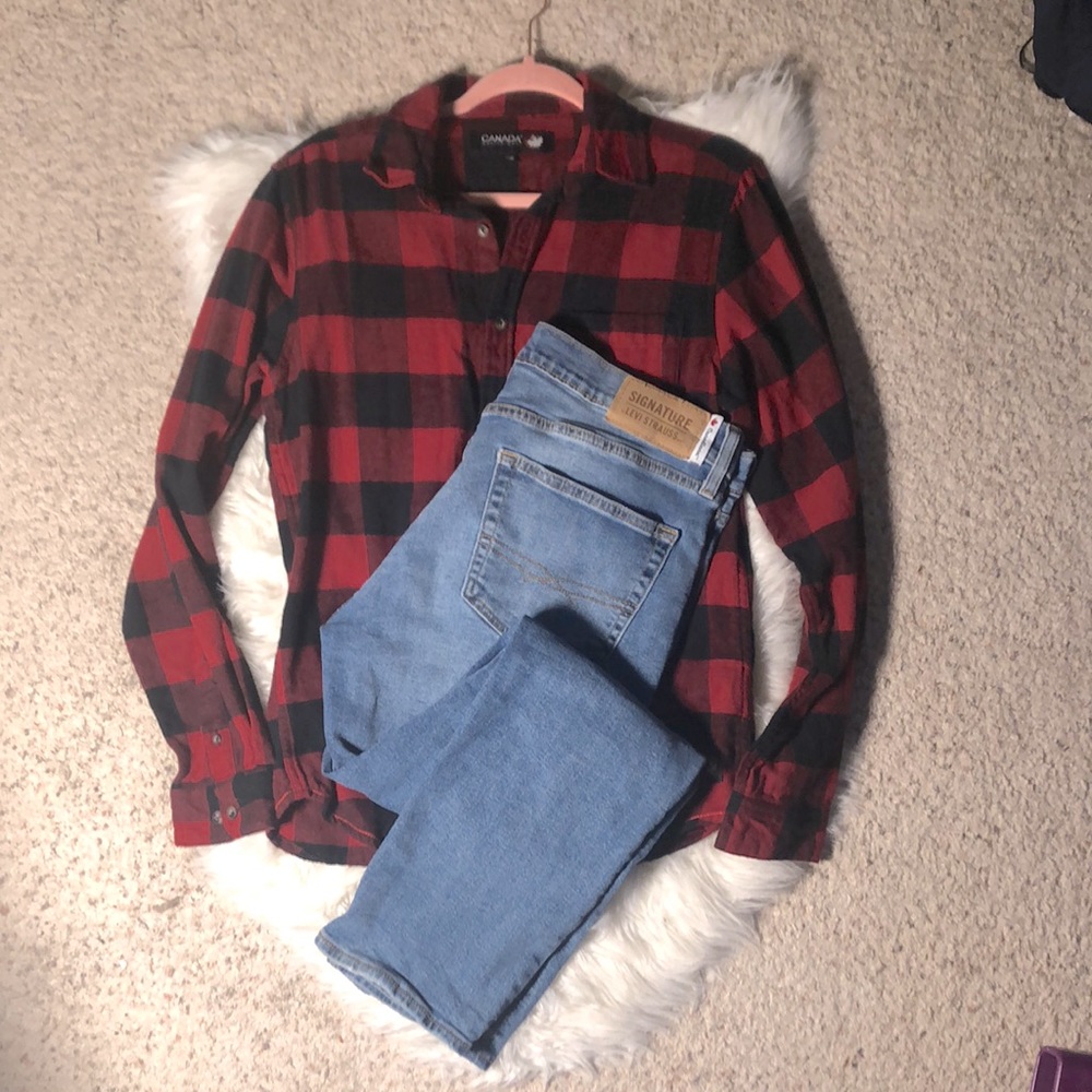 LEVI STRAUSS SIGNATURE CANADIANA Jeans & CANADA WEATHERGEAR Plaid Button Down
